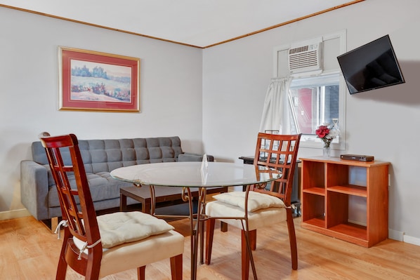 Restauration dans la chambre