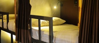 Aha Lanta Cozy Hostel