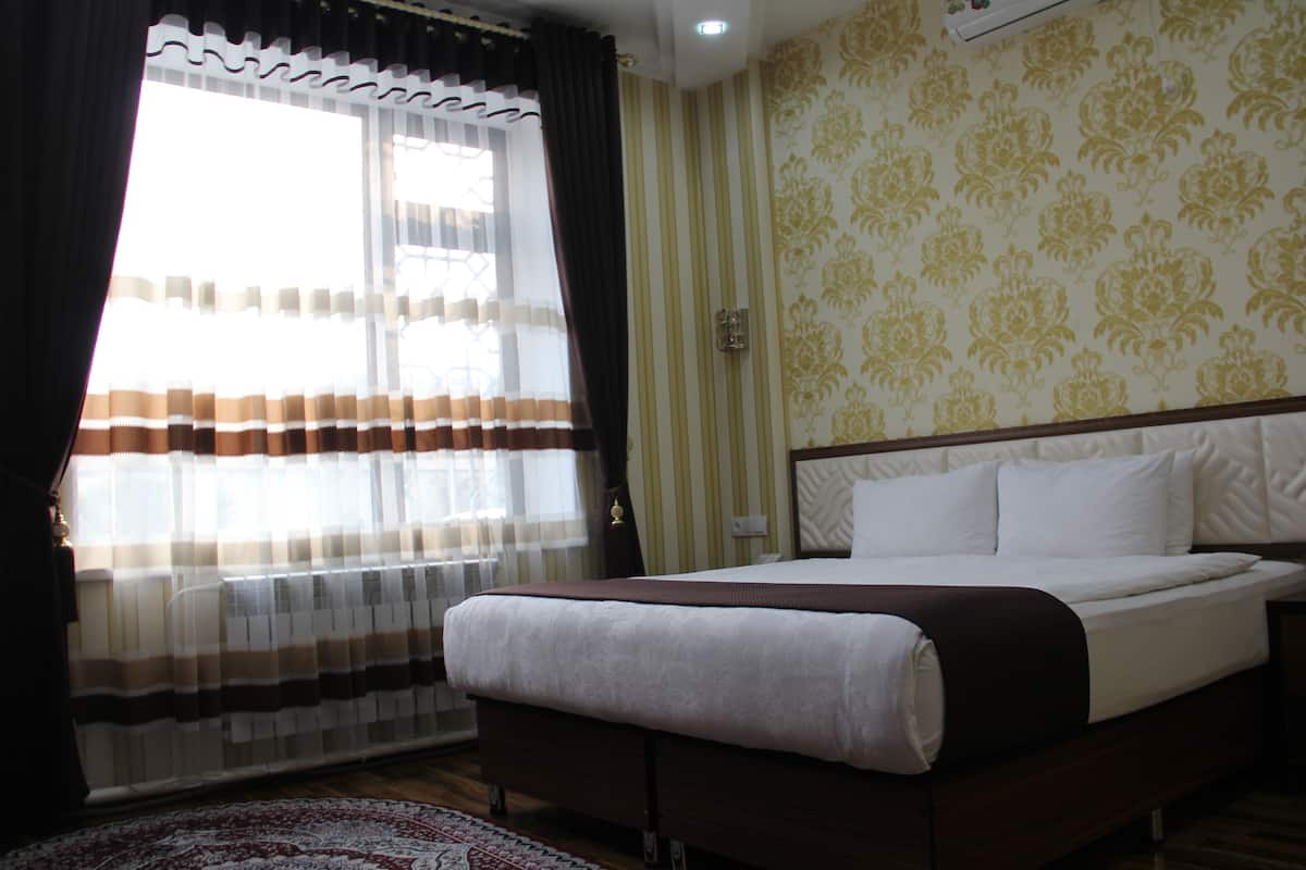 In-room safe, blackout drapes, soundproofing, iron/ironing board