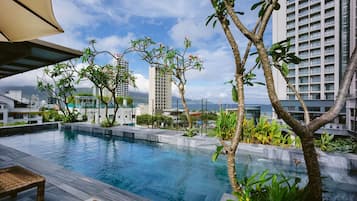 Outdoor pool, pool loungers