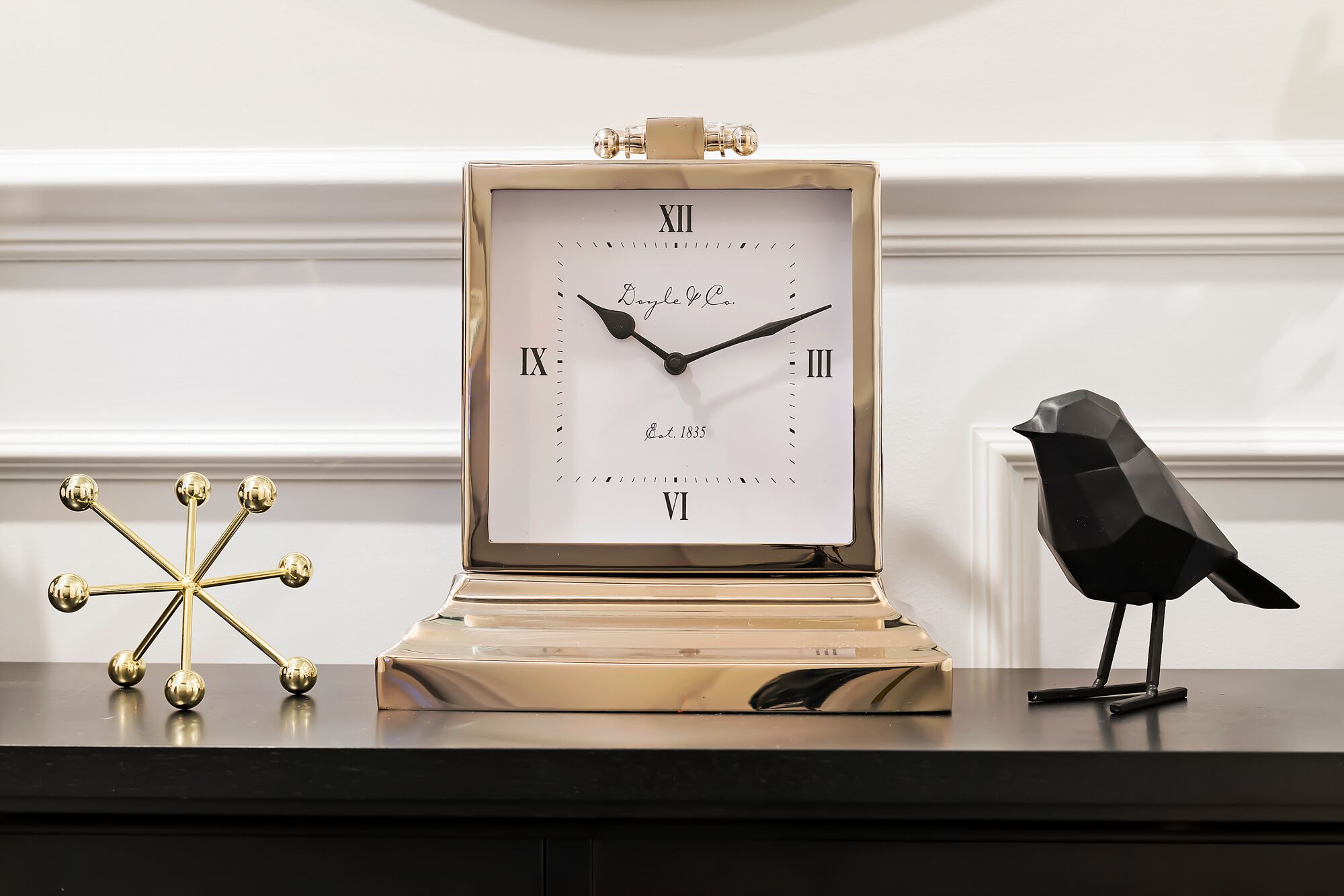 Manhattan Apt Notting Hill 2 Bed Deluxe — image 6