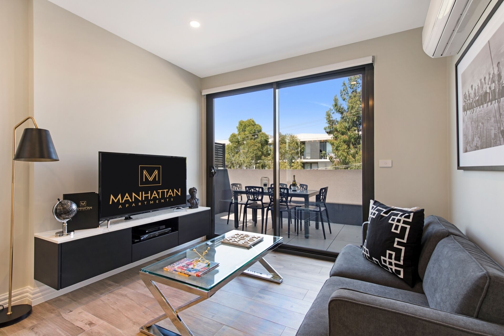Manhattan Apt Notting Hill 2 Bed Deluxe — image 9