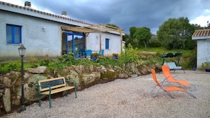 Property grounds - Vacation home with pool, pet-friendly, on the Costa Smeralda, Olbia, Sassari (Arzachena, Sardegna)