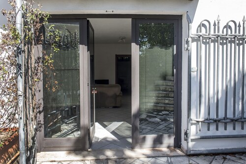 N202 - Numana, large two-room apartment with porch