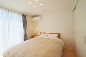 免费 WiFi、床单