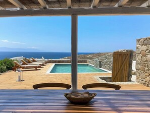 Piscine extérieure