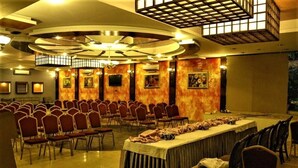 Meeting facility - GREENS HOTEL PESHAWAR (Peshawar)
