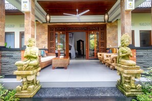 Balinese Suite | Teres/patio