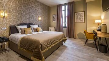 Chambre Double Confort | Coffres-forts dans les chambres, décoration personnalisée