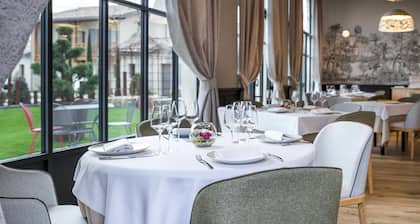 Clos Castel - Hotel