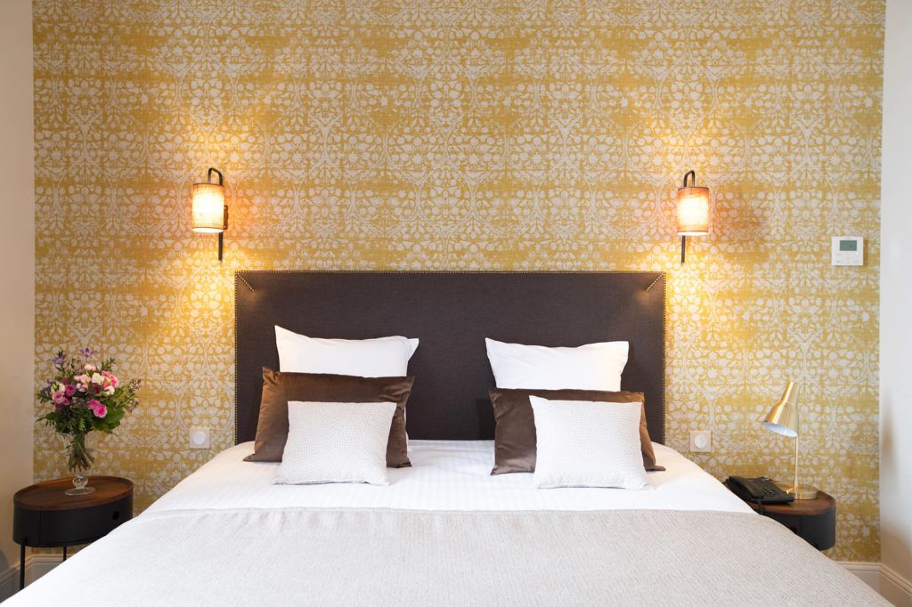 classic double room | in-room safe, individually decorated, individually furnished, desk