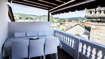 Ferienhaus, 3 Schlafzimmer, Terrasse, Stadtblick | Terrasse/Patio