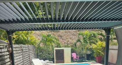 House for 4 people, private pool, beach and shops at 800m