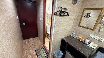 Double Room, Non Smoking | Room amenity