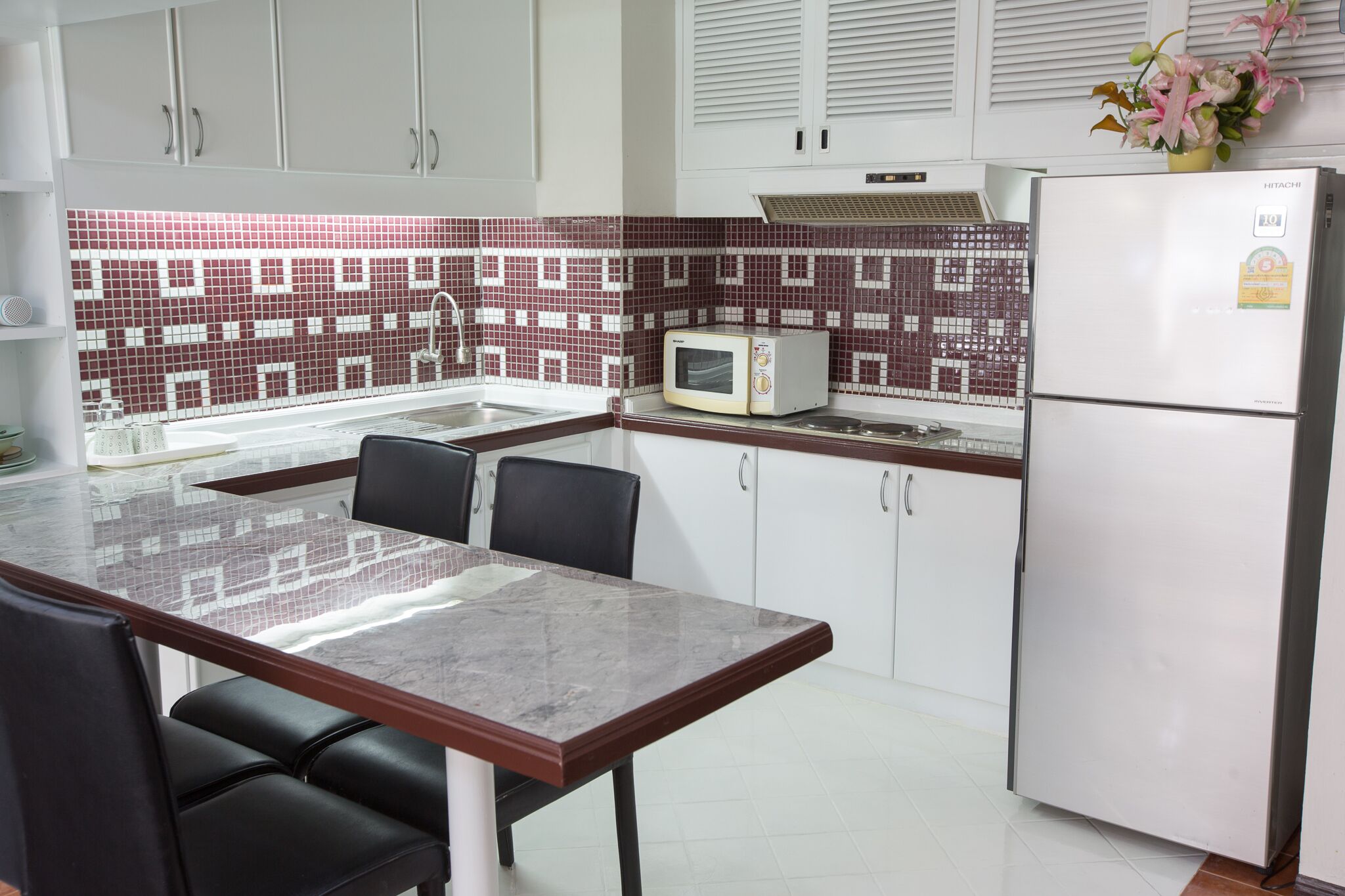 2 bedrooms | private kitchen | fridge, microwave, cookware/dishes/utensils