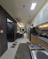 럭셔리 콘도 | 전용 주방 | 대용량 냉장고, 전자레인지, 쿡탑, 밥솥