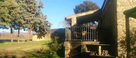 Enceinte de lâhĂ©bergement