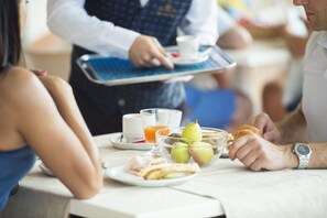Dagelijks ontbijtbuffet inbegrepen