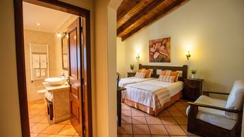 Double or Twin Room, Garden View | Individually decorated, desk, free cribs/infant beds, free WiFi