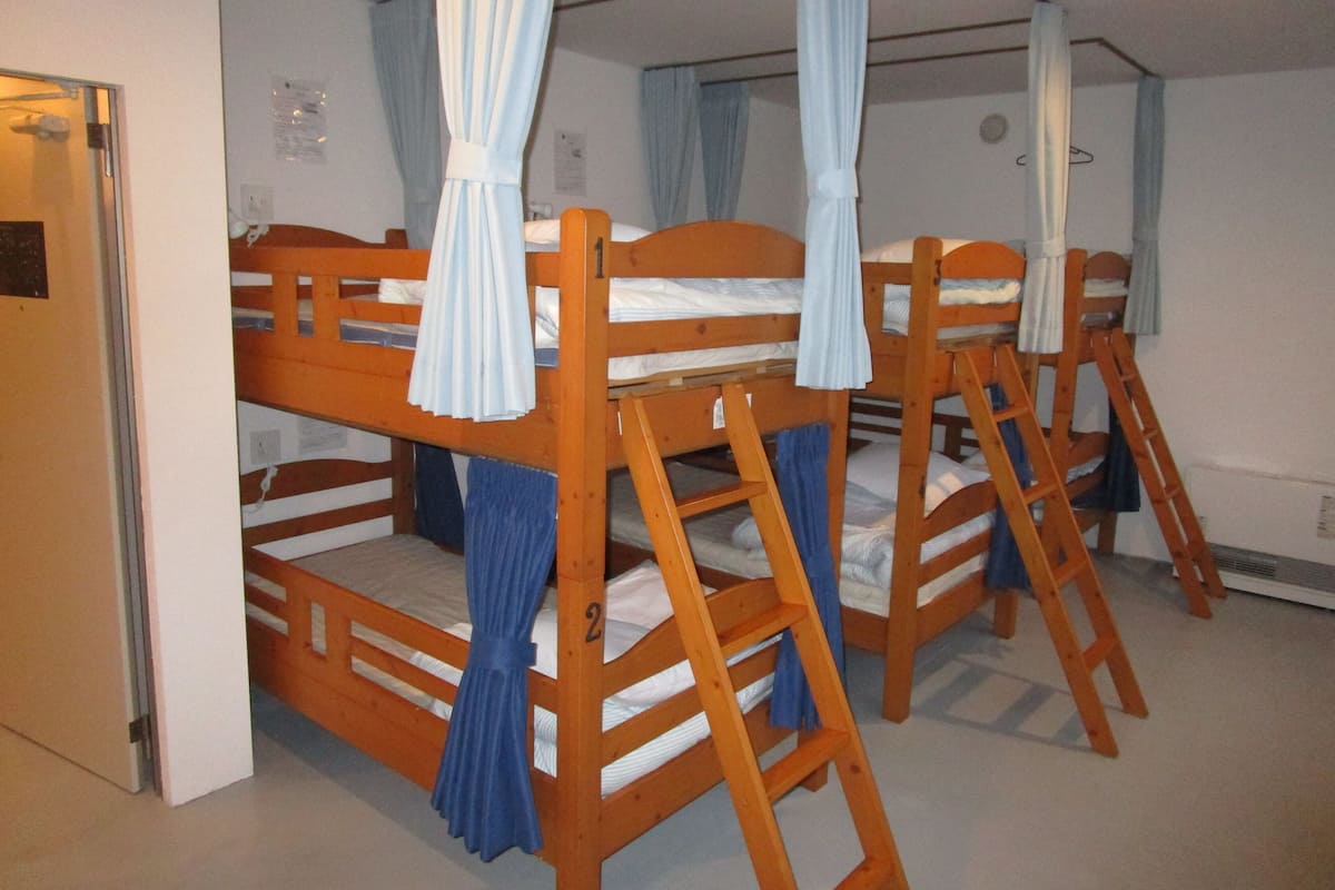 Shared Dormitory, Mixed Dorm (Bunk Bed, F)