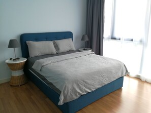 2 Bedrooms (Modern & Cozy)