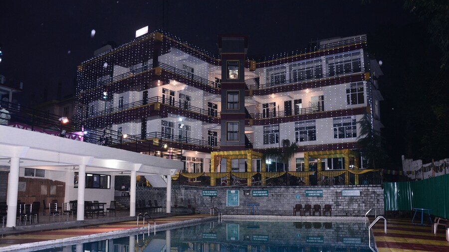 Highland Village Resort