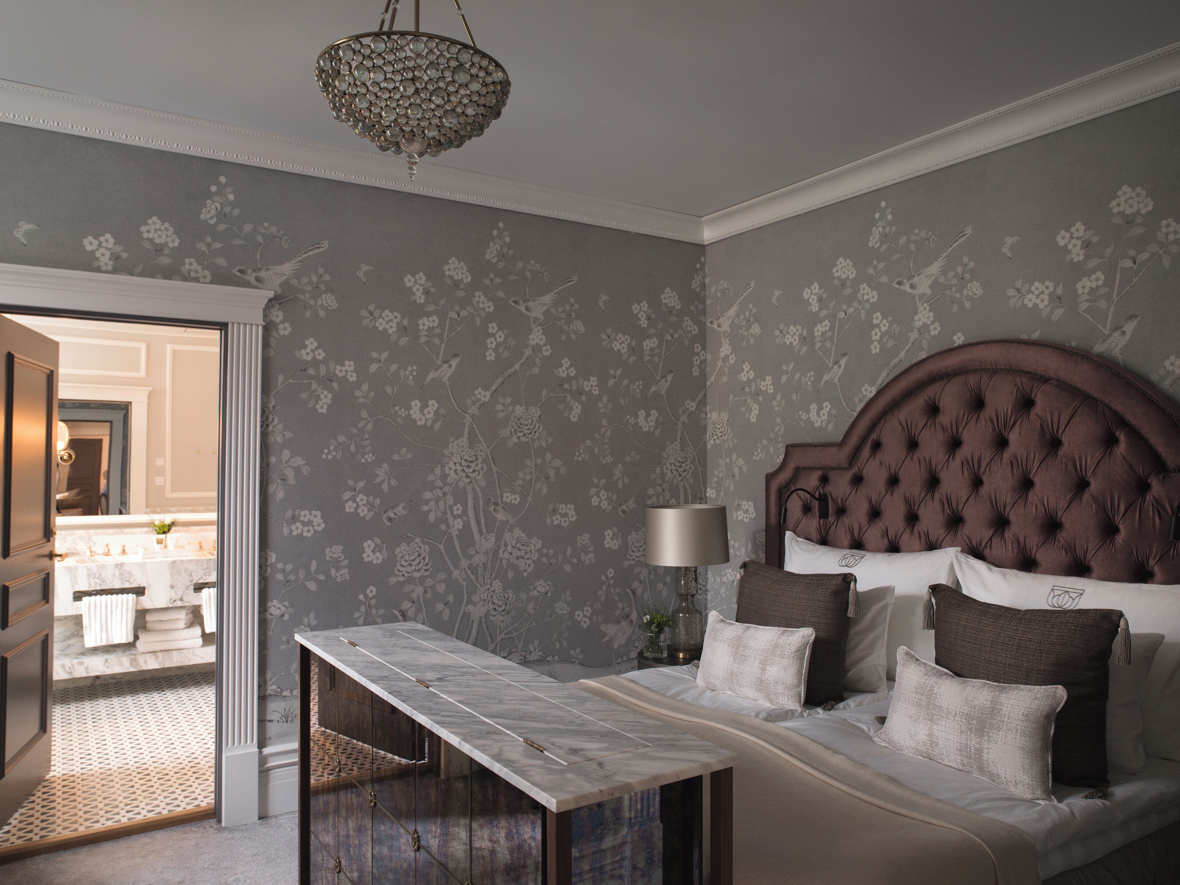 Signature Suite