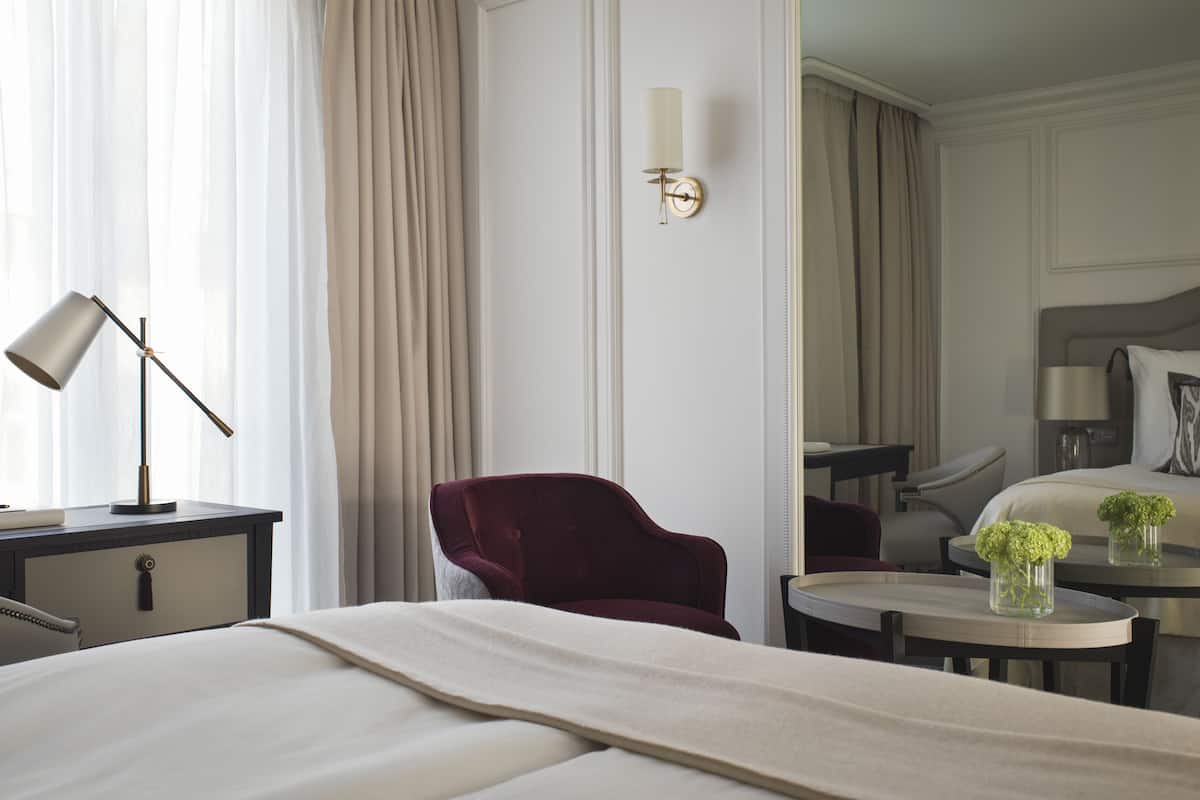 Egyptian cotton sheets, premium bedding, down duvets, pillow-top beds