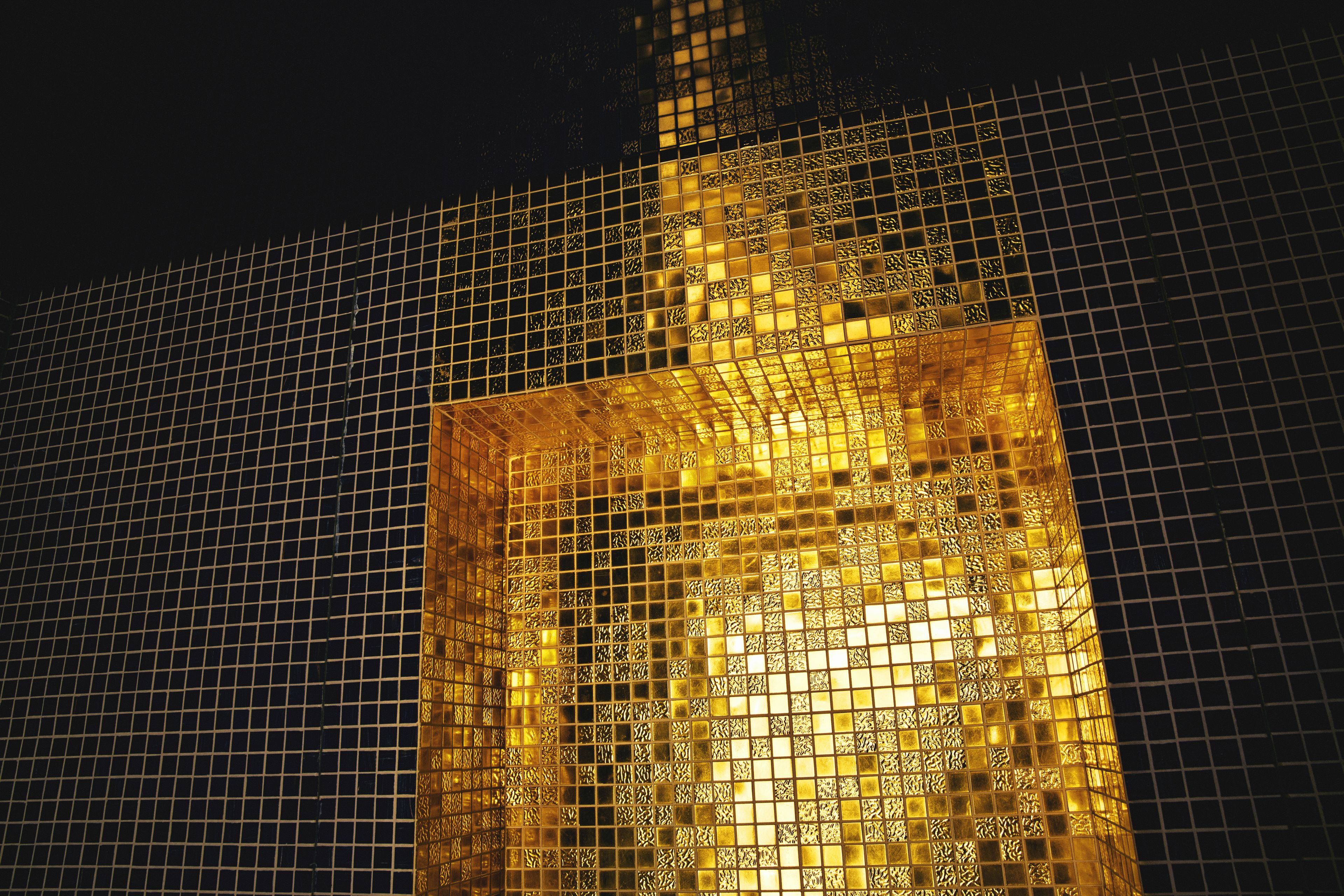 body treatments, deep-tissue massages, swedish massages