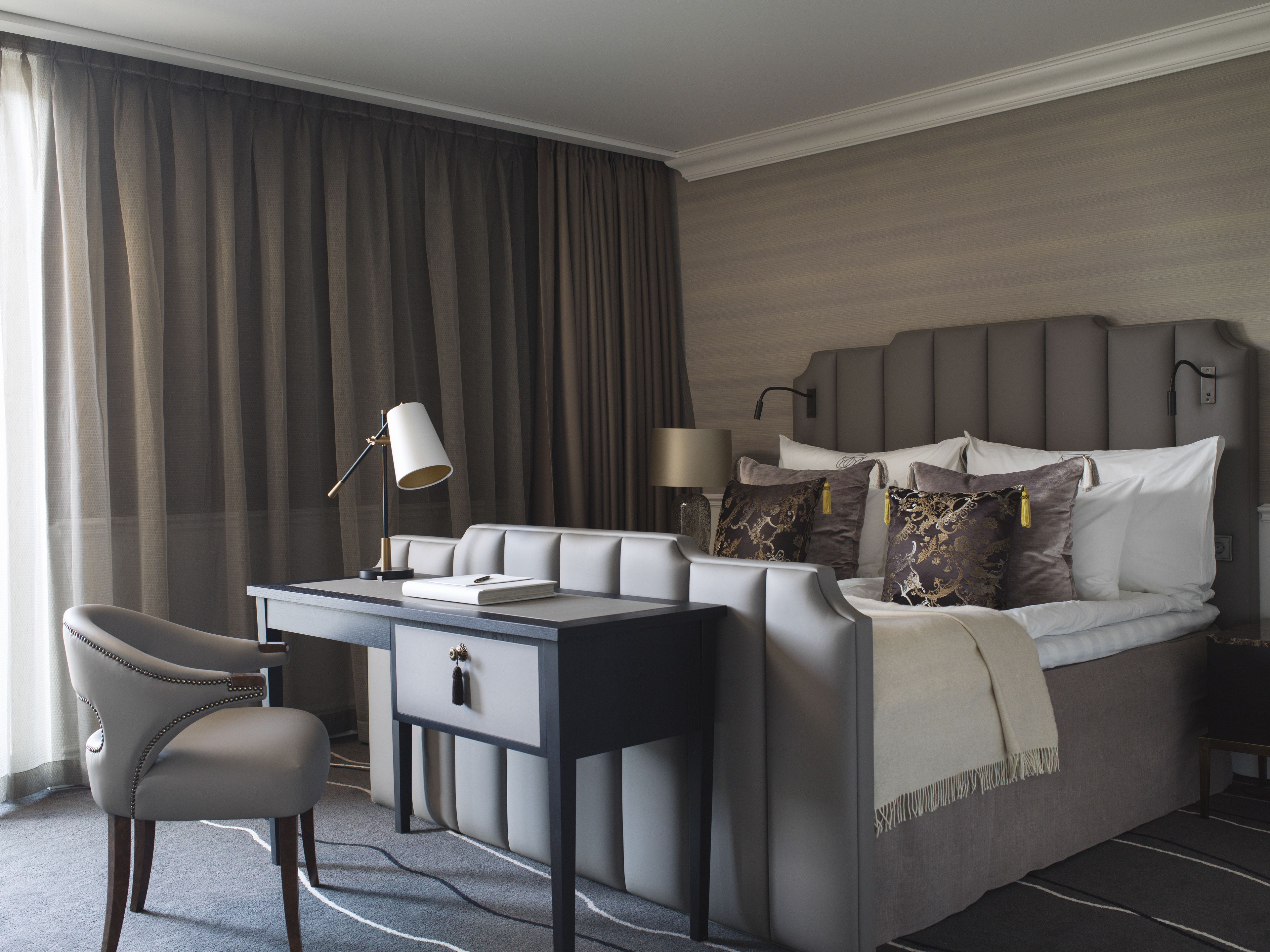 Egyptian cotton sheets, premium bedding, down duvets, pillow-top beds