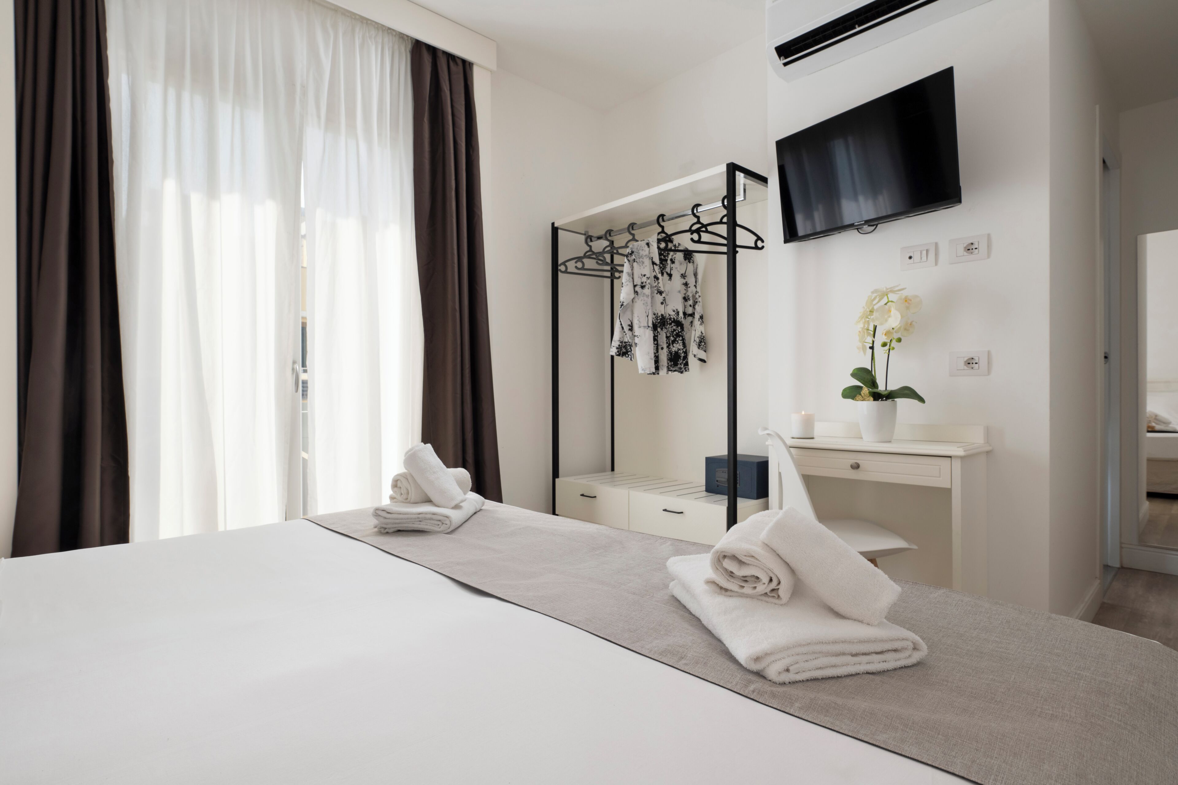 In-room safe, desk, laptop workspace, blackout drapes