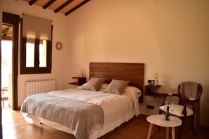 Chambre Double, terrasse | Literie de qualité supérieure, couette en duvet d'oie