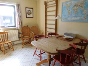Apartment, 3 Bedrooms | Iron/ironing board, free WiFi