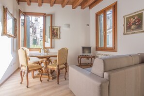 Apartment, 1 Bedroom | Living area