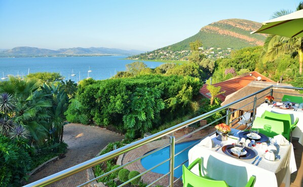 Terrace/patio - Stirling Manor Boutique Guest House (Hartbeespoort)