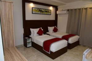 Standard Single Room | In-room safe, soundproofing, rollaway beds, free WiFi - Rest Inn By Sublime (Bengaluru)