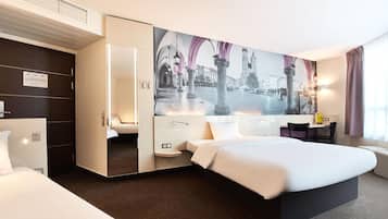 Desk, laptop workspace, free WiFi, bed sheets