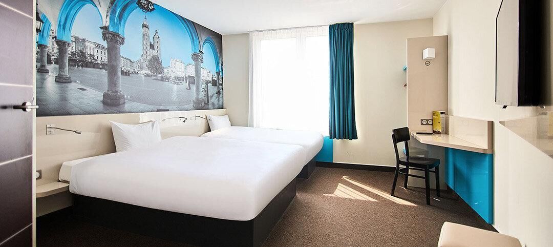 Tremannsrom – standard | Skrivebord, skrivebord for bærbar PC, wi-fi (inkludert) og sengetøy