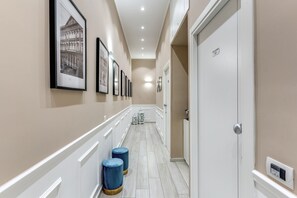 Reception - RAGGIO DI SOLE - ATAROOMS Collection (Naples)