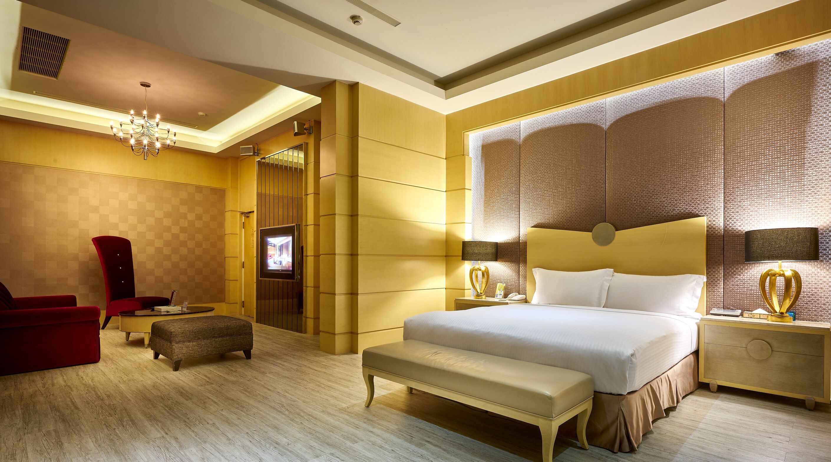 down duvets, minibar, blackout curtains, soundproofing