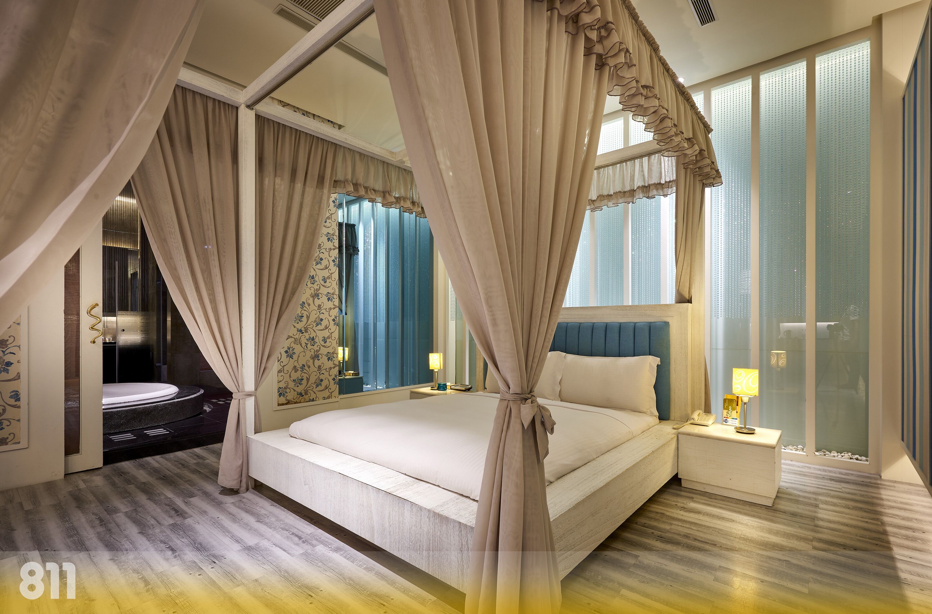 superior suite, non smoking | down duvets, minibar, blackout curtains, soundproofing