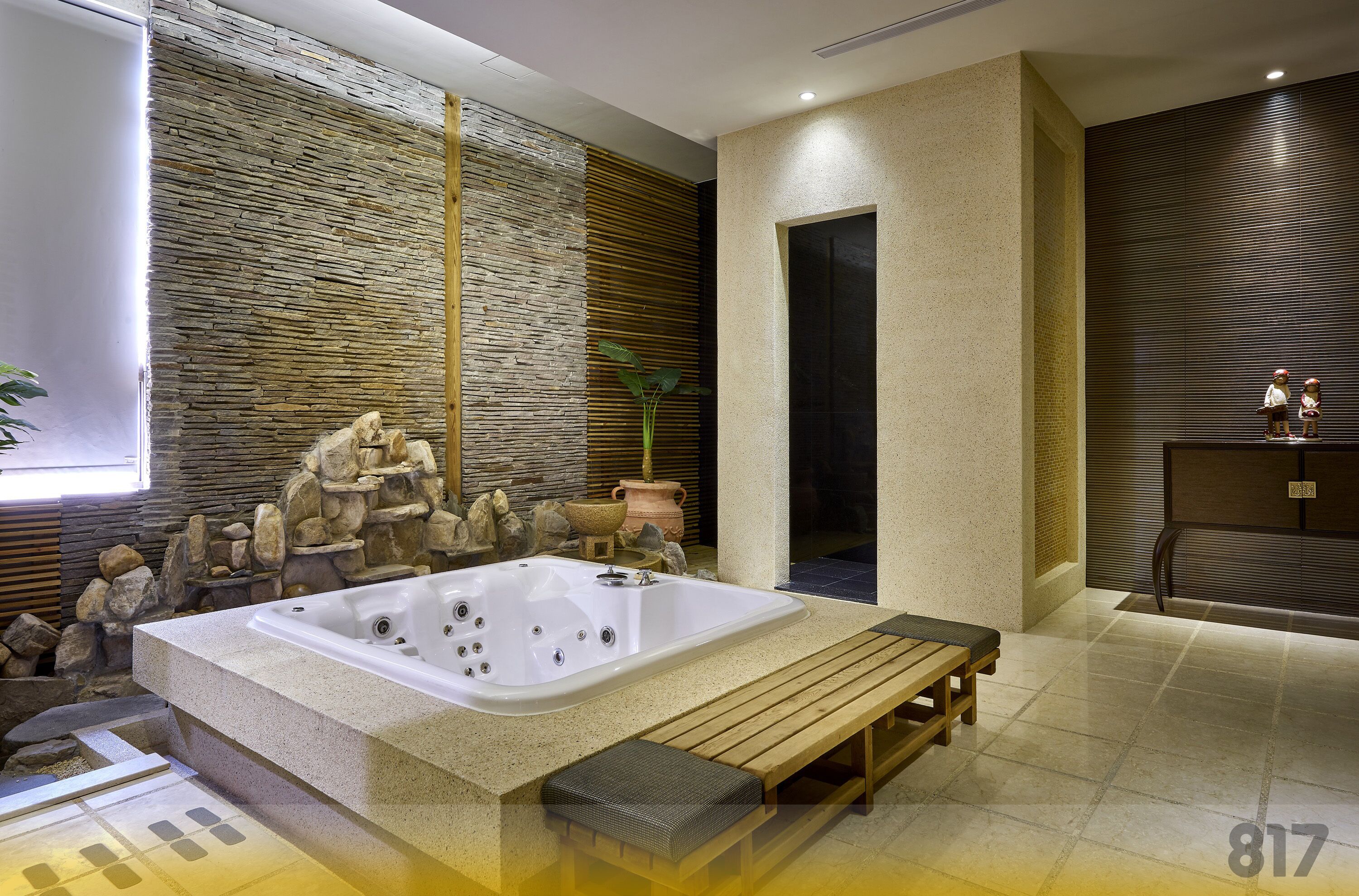 luxury suite, non smoking | bathroom | separate bathtub and shower, jetted bath, hydromassage showerhead