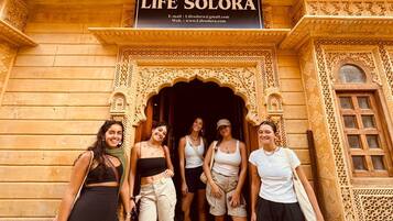 Façade de lâhĂ©bergement