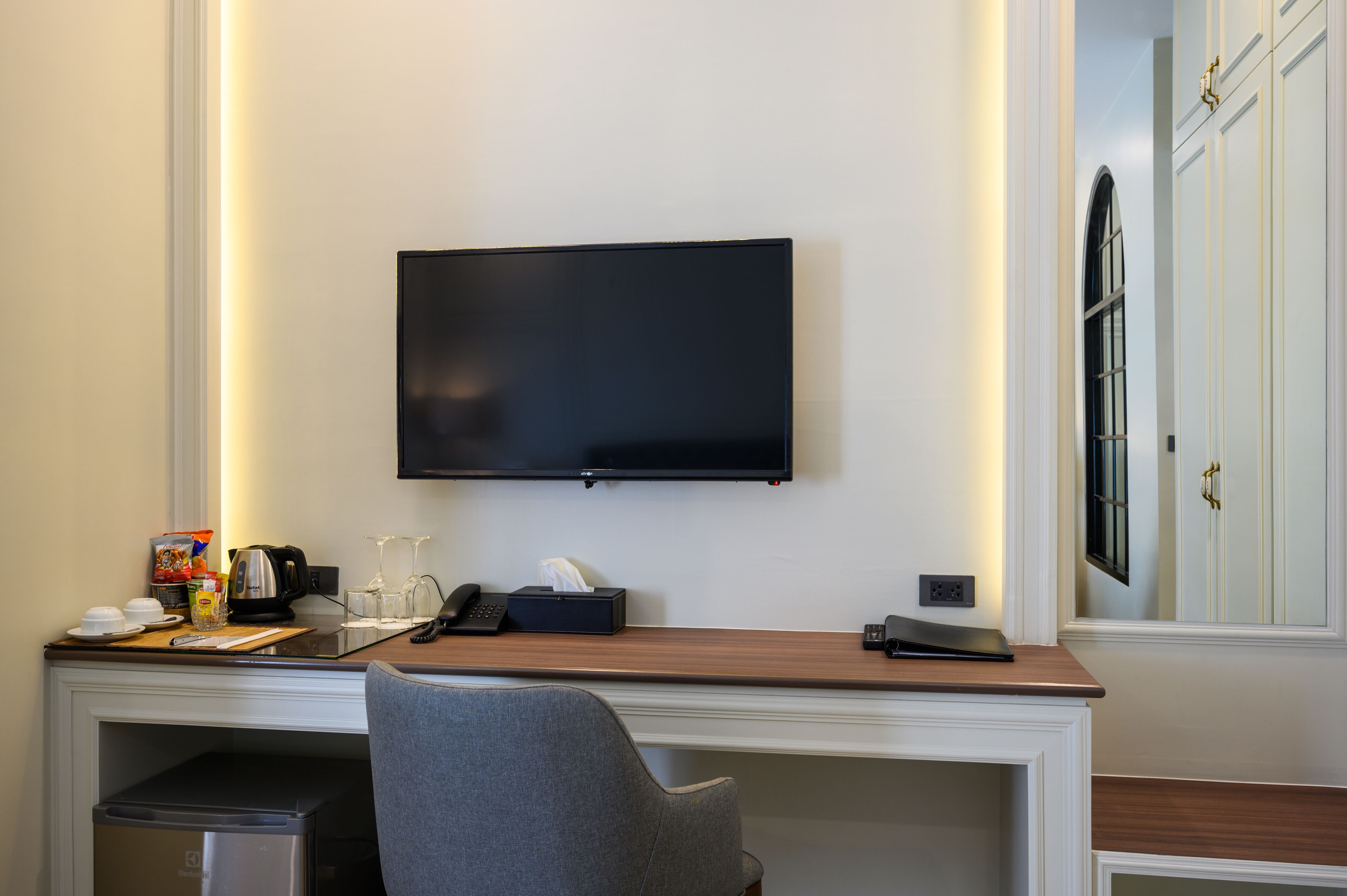 1 bedroom pool villa | living area | 40-inch flat-screen tv with cable channels, smart tv, first-run films