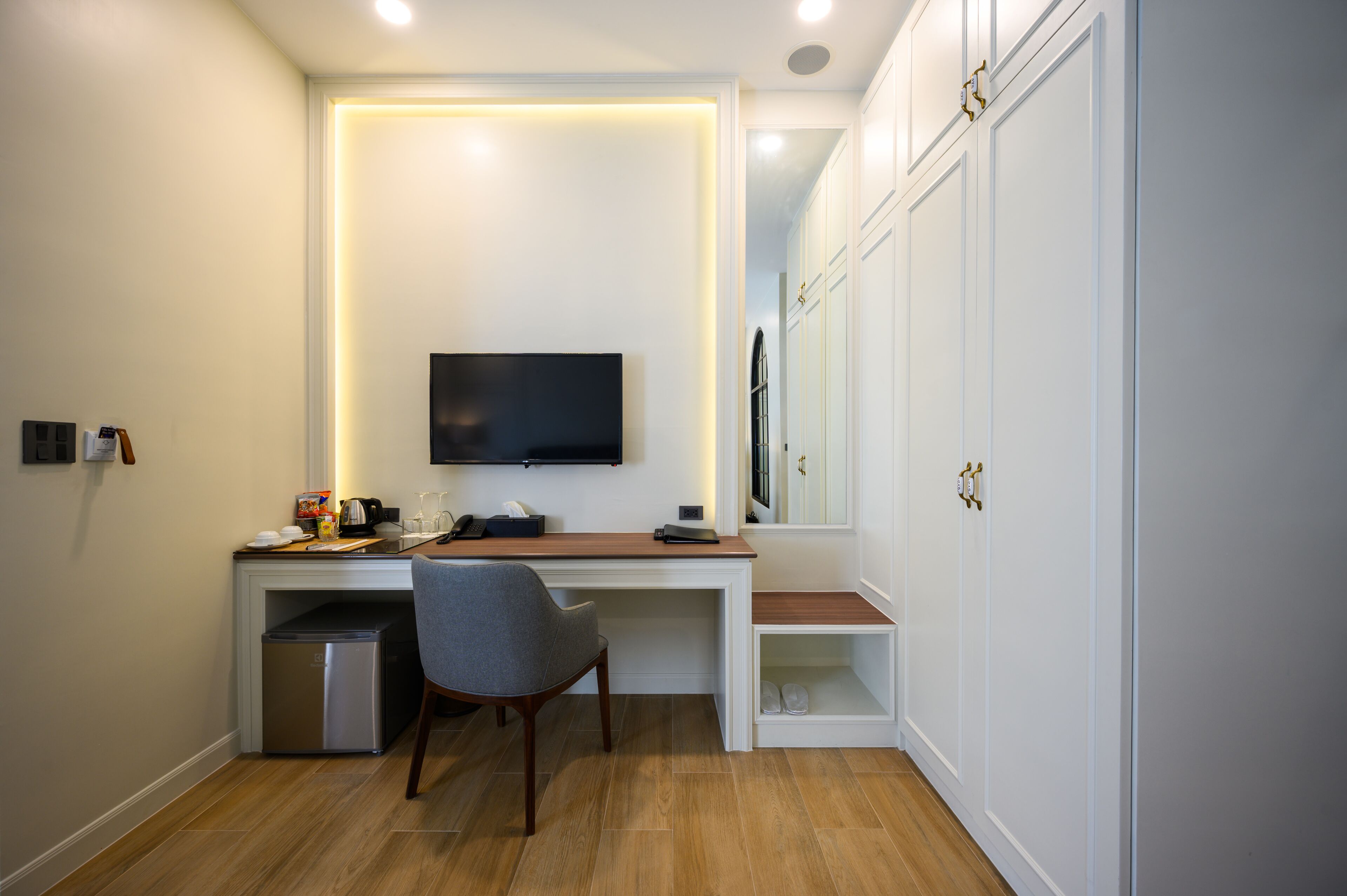 1 bedroom pool villa | living area | 40-inch flat-screen tv with cable channels, smart tv, first-run films