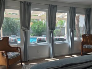 4 chambres, fer et planche à repasser, Wi-Fi gratuit, draps fournis