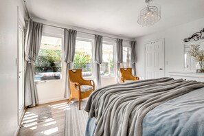 4 chambres, fer et planche à repasser, Wi-Fi gratuit, draps fournis