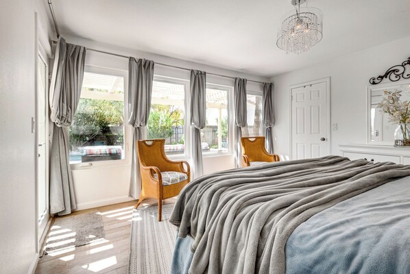 4 chambres, fer et planche à repasser, Wi-Fi gratuit, draps fournis