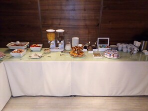 Breakfast buffet - Gasthof Delitz (Spital am Semmering)