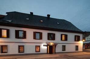 Exterior detail - Gasthof Delitz (Spital am Semmering)